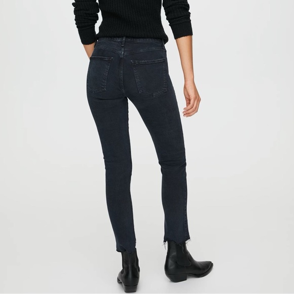 AGOLDE feral faded black dark gray Toni mid-rise straight leg frayed hem jeans - Picture 2 of 15